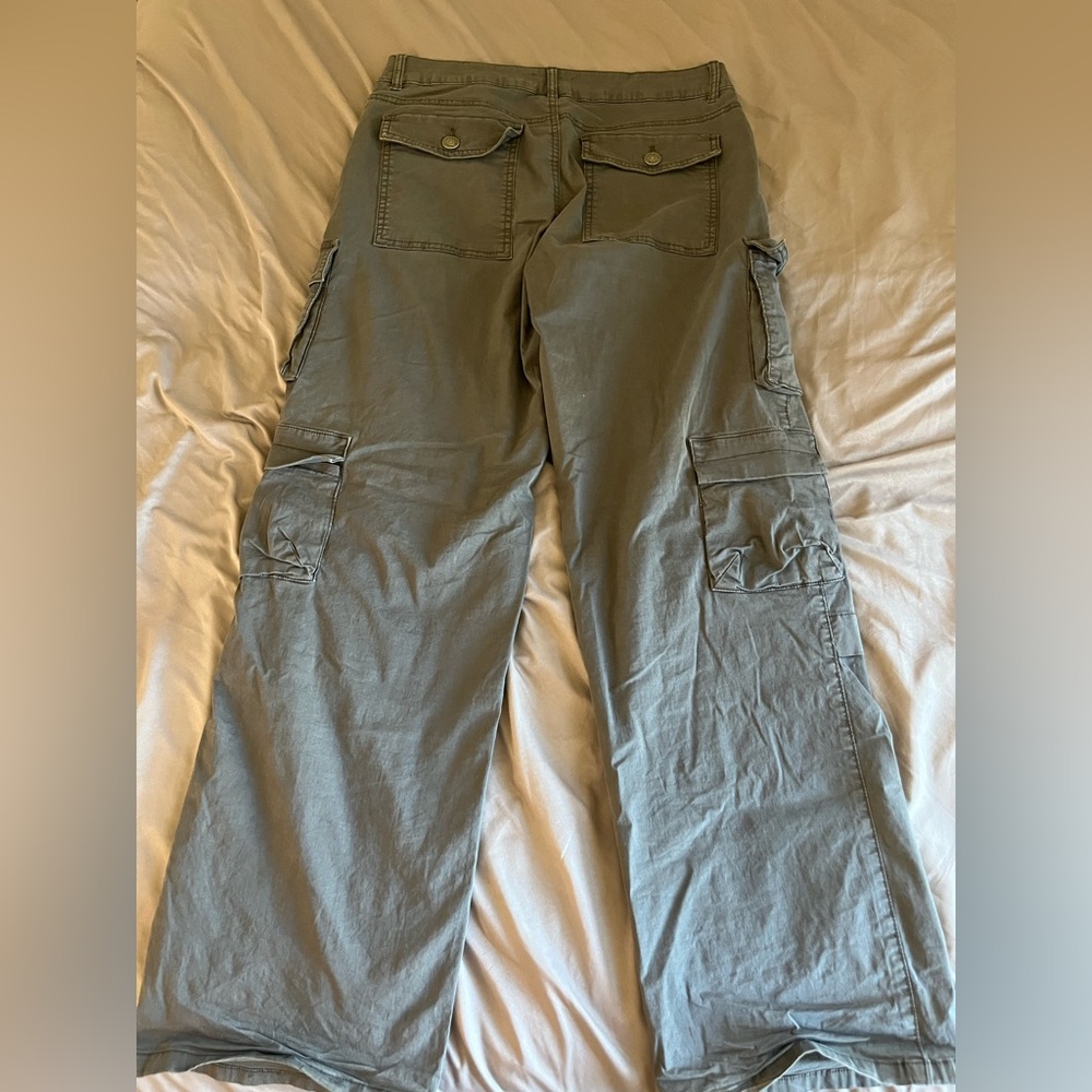 grey cargo pants